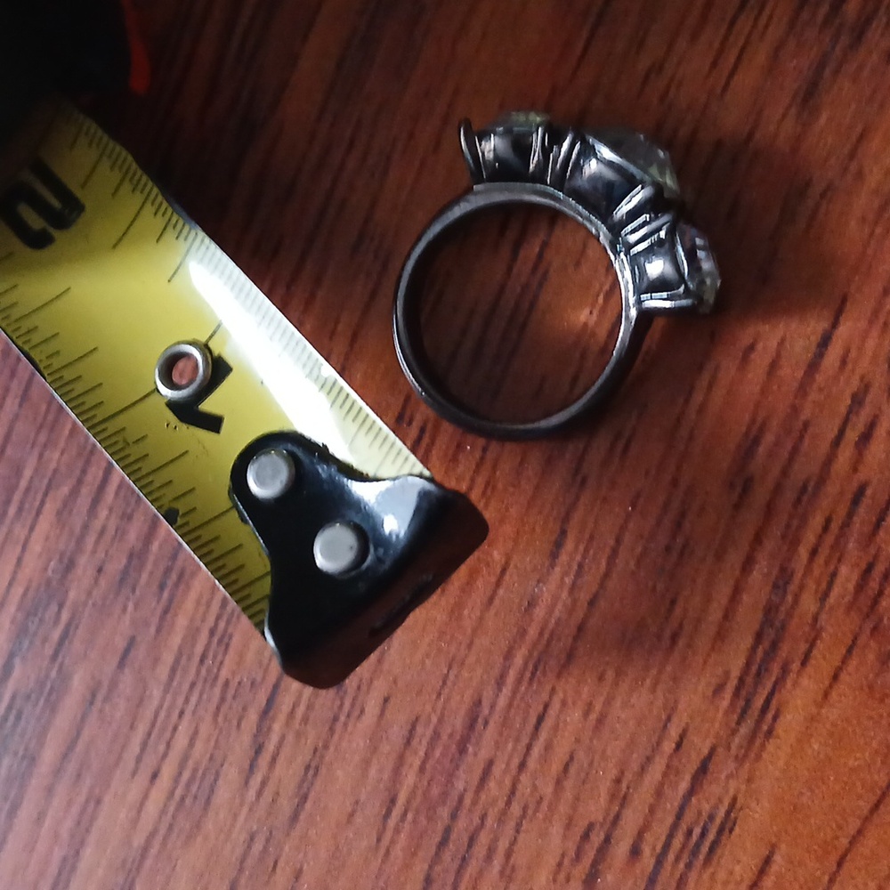 Ring - Picture 6 of 6